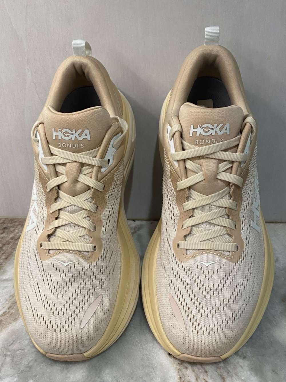 Hoka Bondi 8 Women's 9B Shifting Sand Eggnog Neutral Max Cushion - Picture 3 of 10